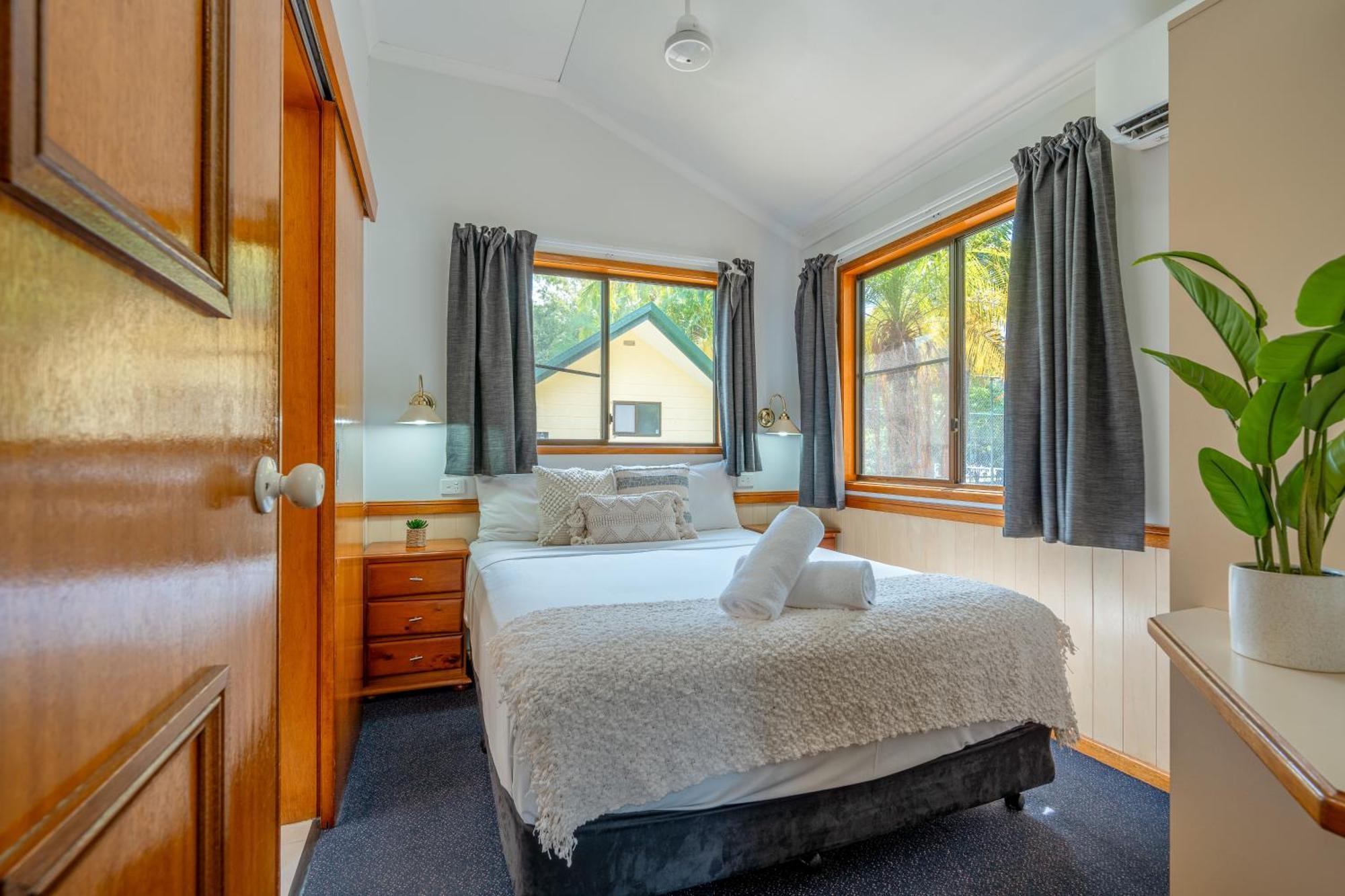 Big4 Tasman Holiday Parks - South Mission Beach Екстер'єр фото